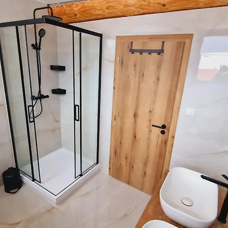 Zrub Polana - Liptovska Mara 木屋