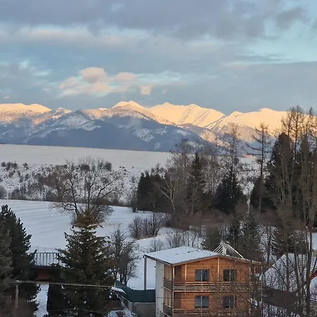 Zrub Polana - Liptovska Mara 木屋 Ižipovce