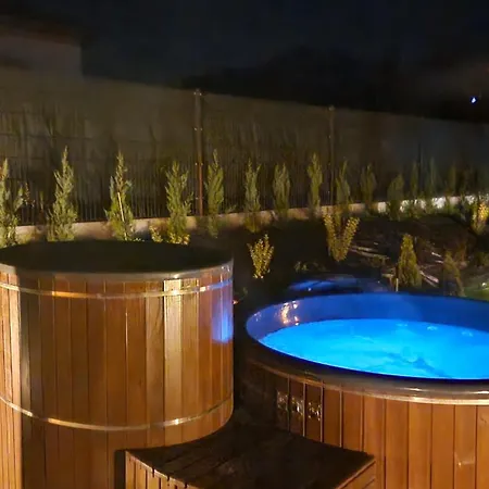 Zrub Polana - Liptovska Mara 木屋